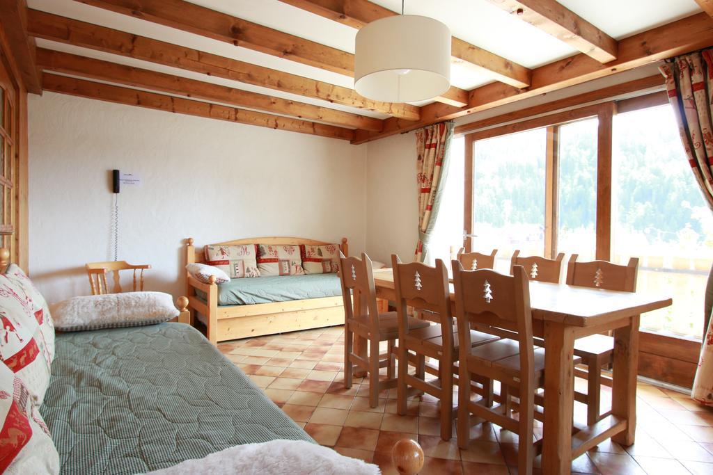Apartmán Chez Francine Notre-Dame-de-Bellecombe Exteriér fotografie