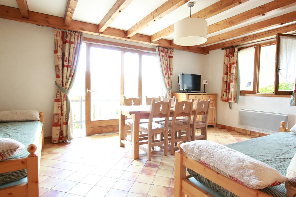 Apartmán Chez Francine Notre-Dame-de-Bellecombe Exteriér fotografie